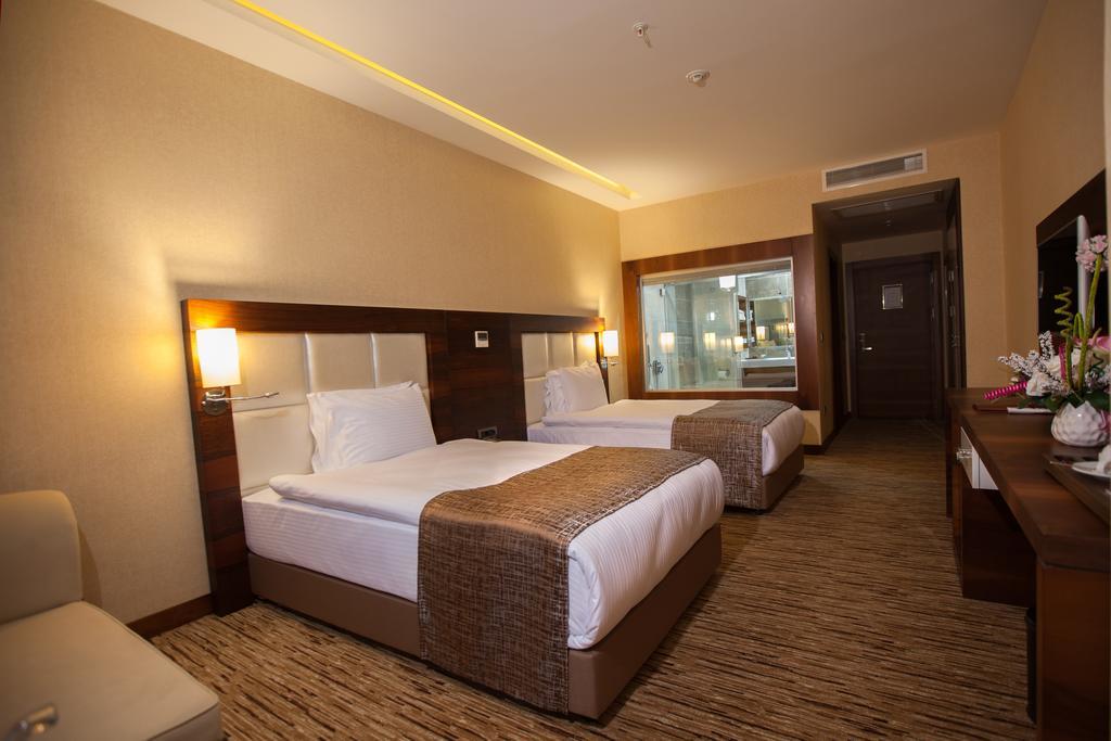 Mitannia Regency Hotel Diyarbakir Room photo